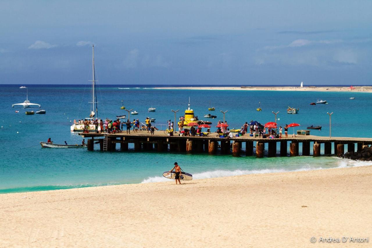 Hostels Holiday Cape Verde Santa Maria Exteriér fotografie